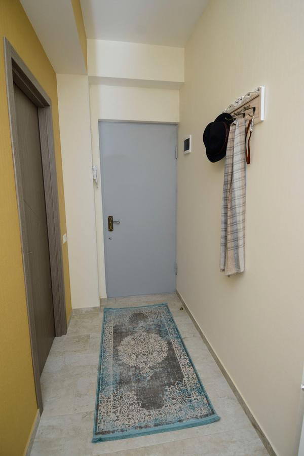 B-Lax Apartment Tbilisi Ngoại thất bức ảnh