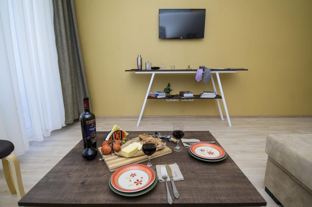 B-Lax Apartment Tbilisi Ngoại thất bức ảnh